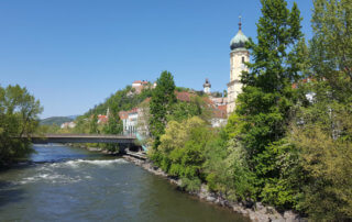 Graz Ansicht Mur und Schlossberg